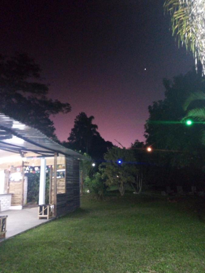 Sitio Gacied Vila Suzano Exterior foto